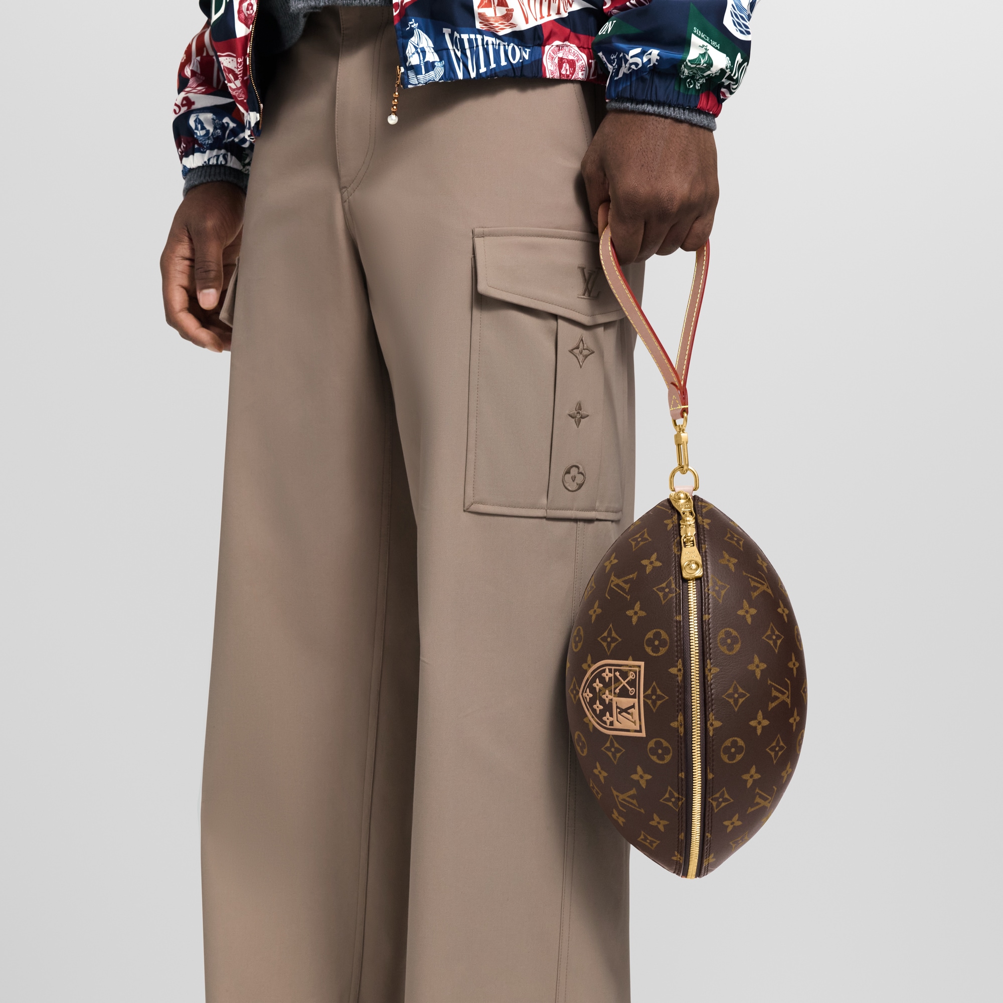 クラッチ・ラグビー その他のモノグラム・レザー｜ルイ・ヴィトン 公式